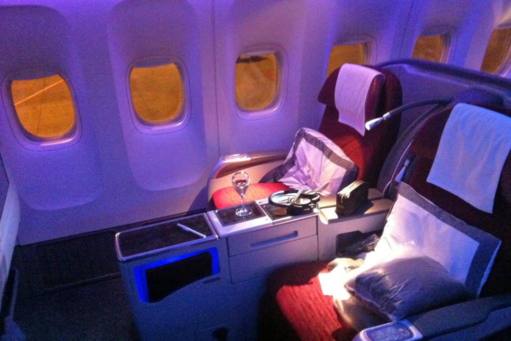 Qatar 777 Seat
